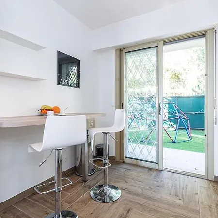Sur Mer:appartement-villa, Vue Mer, Jardin, Parking. Apartman Villefranche-sur-Mer